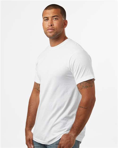 M&O 6500M Unisex Vintage Garment-Dyed T-Shirt - White - model side