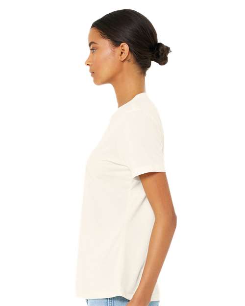 BELLA + CANVAS 6413 Women’s Relaxed Fit Triblend Tee - Solid Natural Triblend - model side