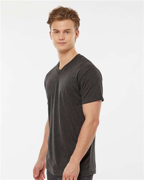 Tultex 207 Men's Poly-Rich V-Neck T-Shirt - Heather Graphite - model side