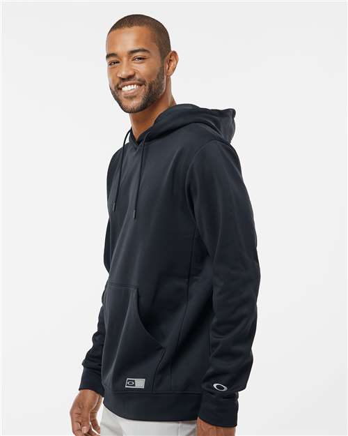 Oakley FOA402994 Men's Team Issue Hydrolix Hooded Sweatshirt - Blackout - model side