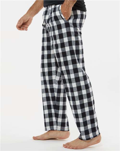 Boxercraft BM6624 Men's Harley Flannel Pants - Black/ White Buffalo Plaid - model side