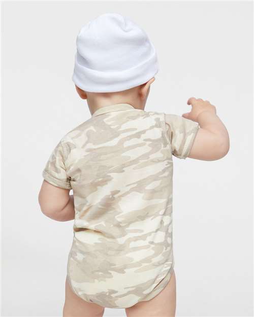 Rabbit Skins 4424 Infant Fine Jersey Bodysuit - Natural Camo - model back