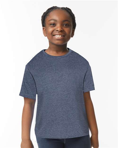 Gildan 64000B Youth Softstyle T-Shirt - Heather Navy - model front