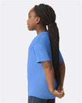 Gildan 64000B Youth Softstyle T-Shirt - Heather Royal - model side