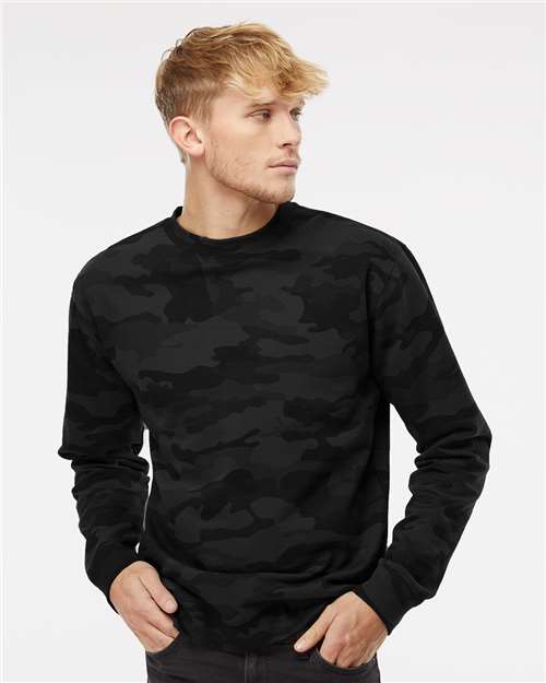 Independent Trading Co. SS3000 Midweight Crewneck Sweatshirt - Black Camo - model front