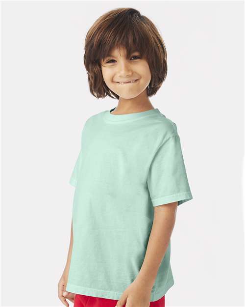 Hanes GDH175 Youth Garment-Dyed T-Shirt - Honeydew - model side