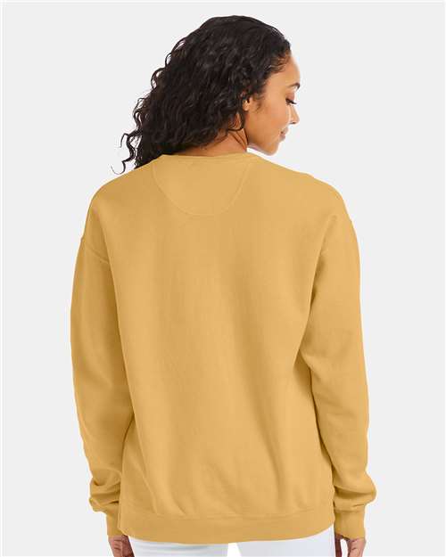 Hanes GDH400 Unisex Garment-Dyed Crewneck Sweatshirt - Artisan Gold - model back