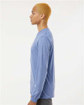 BELLA + CANVAS 3513 Unisex Triblend Long Sleeve Tee - Blue Triblend - model side