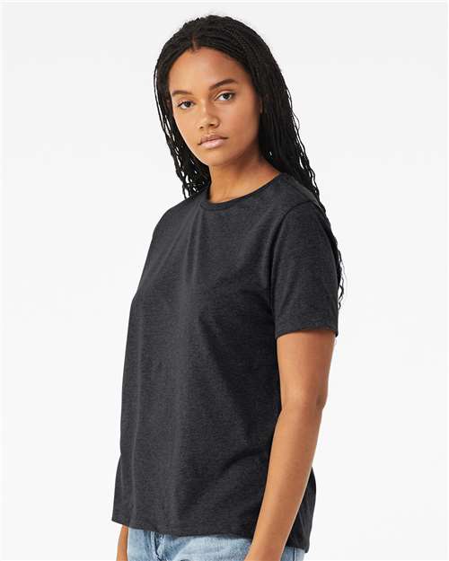 BELLA + CANVAS 6413 Women’s Relaxed Fit Triblend Tee - Solid Dark Grey Triblend - model side