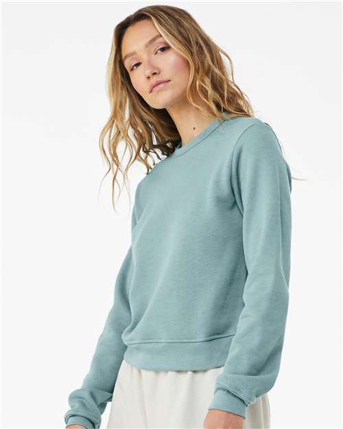 BELLA + CANVAS 7511 Women's Sponge Fleece Crewneck Sweatshirt - Heather Blue Lagoon - model side