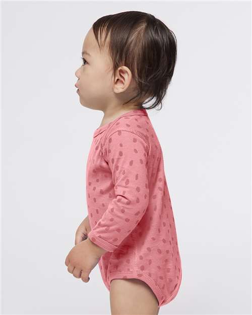 Rabbit Skins 4421 Infant Fine Jersey Long Sleeve Bodysuit - Mauvelous Spot - model side
