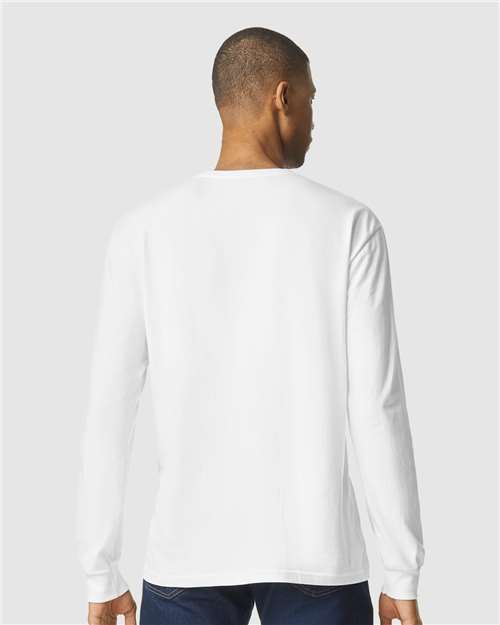 Gildan 64440CVC Unisex Softstyle CVC Long Sleeve T-Shirt - White - model back