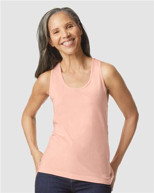 Gildan 64220LCVC Women's Softstyle CVC Racerback Tank Top - Dusty Rose - model front