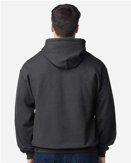 Gildan 18500 Heavy Blend Hooded Sweatshirt - Fan Charcoal Heather - model back