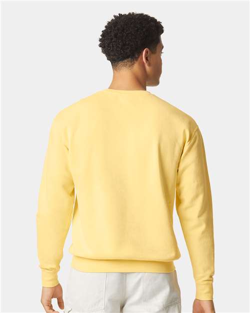 Comfort Colors 1466 Unisex Garment-Dyed Lightweight Crewneck Sweatshirt - Butter - model back