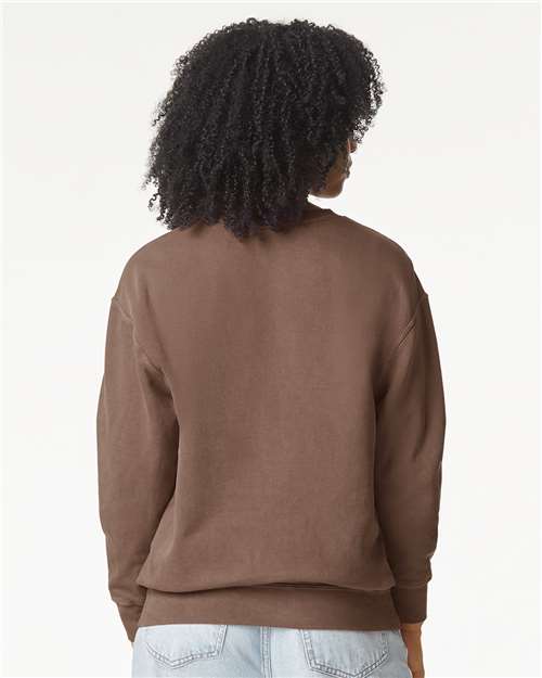 Comfort Colors 1466 Unisex Garment-Dyed Lightweight Crewneck Sweatshirt - Espresso - model back