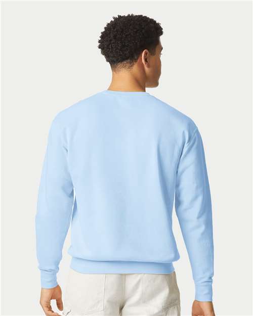 Comfort Colors 1466 Unisex Garment-Dyed Lightweight Crewneck Sweatshirt - Hydrangea - model back