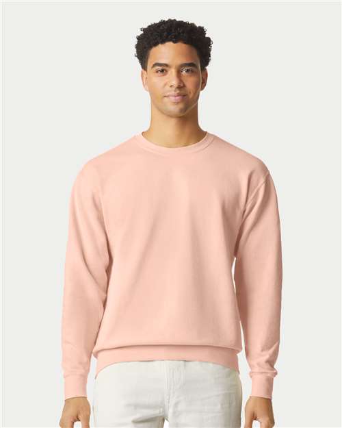 Comfort Colors 1466 Unisex Garment-Dyed Lightweight Crewneck Sweatshirt - Peachy - model front
