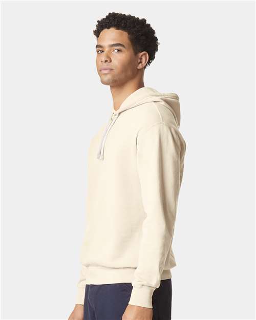 Comfort Colors 1467 Unisex Garment-Dyed Lightweight Hooded Sweatshirt - Ivory - model side