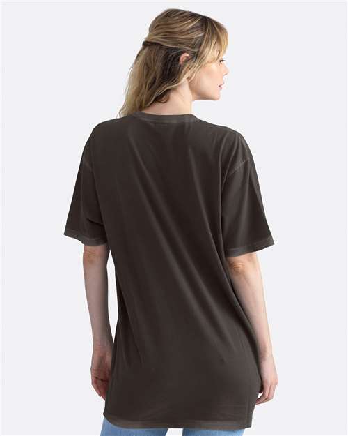 Next Level 3600SW Unisex Soft Wash T-Shirt - Washed Graphite Black - model back