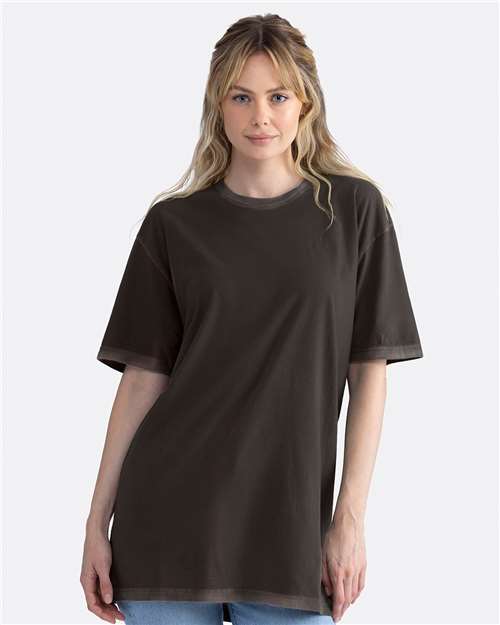Next Level 3600SW Unisex Soft Wash T-Shirt - Washed Graphite Black - model front