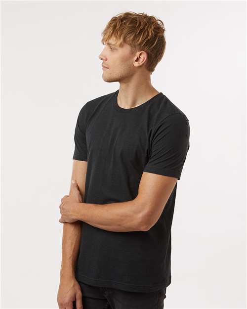 Tultex 602CVC Unisex Combed CVC T-Shirt - Heather Black - model side