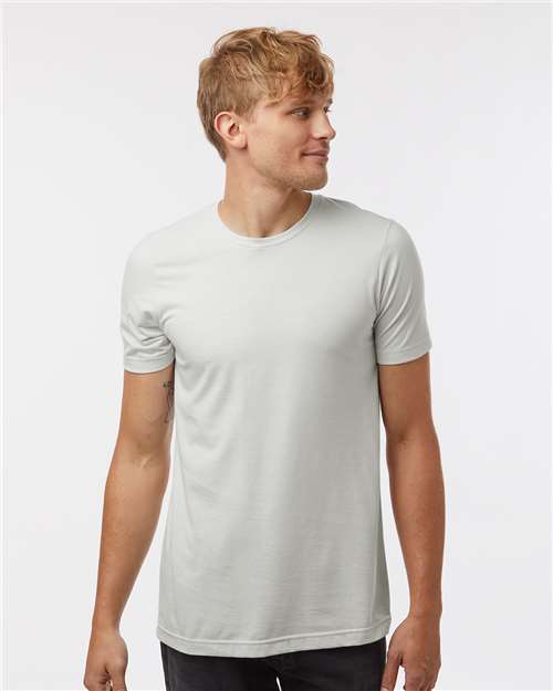 Tultex 602CVC Unisex Combed CVC T-Shirt - Heather Light Silver - model front