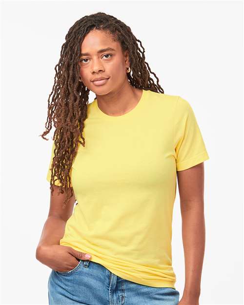 Tultex 602CVC Unisex Combed CVC T-Shirt - Heather Yellow - model front