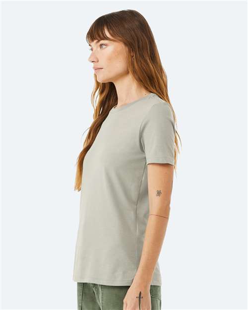 BELLA + CANVAS 6400 Women’s Relaxed Jersey Tee - Thyme - model side