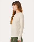 BELLA + CANVAS 6500 Women’s Jersey Long Sleeve Tee - Heather Dust - model side