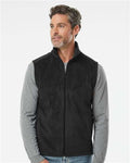 Columbia 212488 Men's Steens Mountain Vest - Black - model front