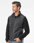 Columbia 212488 Men's Steens Mountain Vest - Charcoal Heather - model side