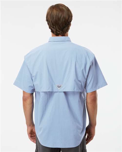 Columbia 212464 Men's PFG Bahama II Short Sleeve Shirt - Sail - model back
