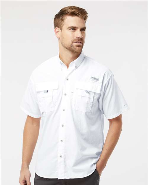 Columbia 212464 Men's PFG Bahama II Short Sleeve Shirt - White - model front