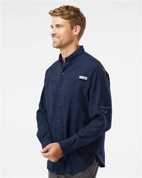 Columbia 212467 Men's PFG Tamiami II Shirt - Collegiate Navy - model side