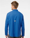 Columbia 212467 Men's PFG Tamiami II Shirt - Vivid Blue - model back