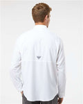 Columbia 212467 Men's PFG Tamiami II Shirt - White - model back