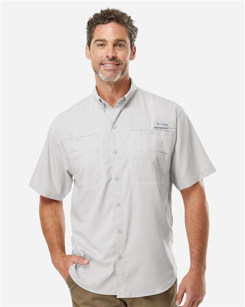 Columbia 212468 Men's PFG Tamiami II Short Sleeve Shirt - Cool Grey - model front