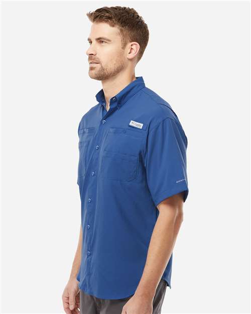 Columbia 212468 Men's PFG Tamiami II Short Sleeve Shirt - Vivid Blue - model side