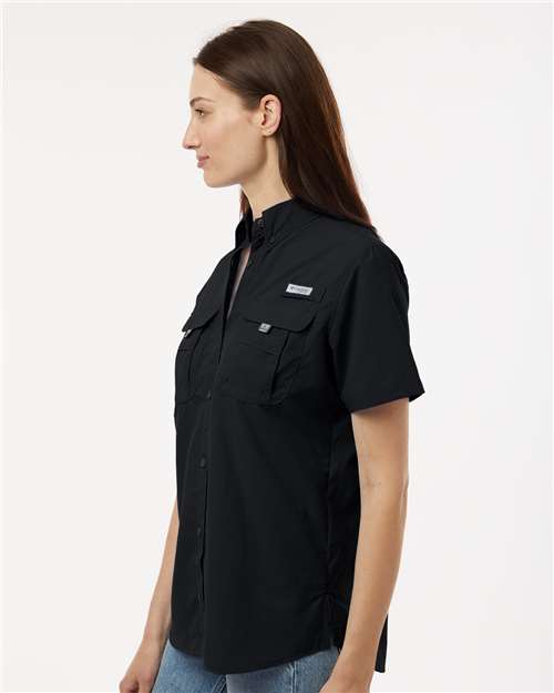 Columbia 212473 Women's PFG Bahama Short Sleeve Shirt - Black - model side