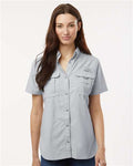 Columbia 212473 Women's PFG Bahama Short Sleeve Shirt - Cool Grey - model front