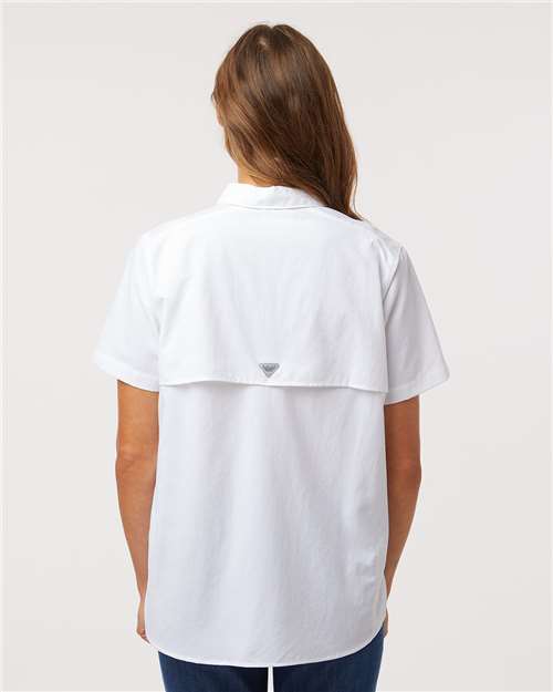 Columbia 212473 Women's PFG Bahama Short Sleeve Shirt - White - model back