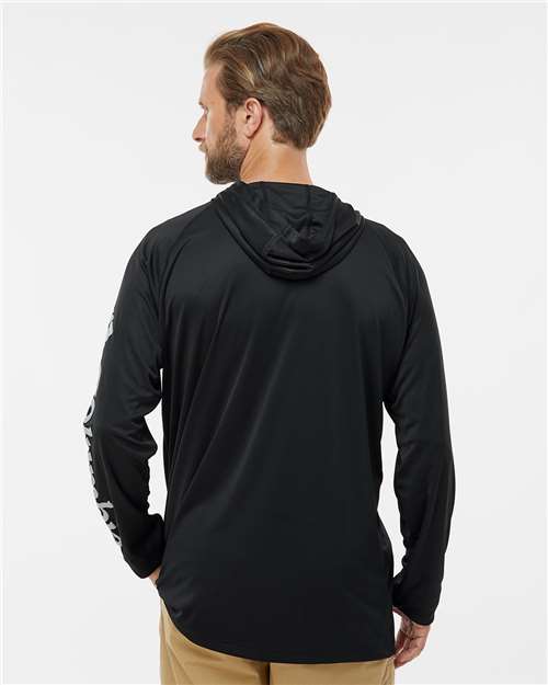 Columbia 212482 Men's PFG Terminal Tackle Hooded Long Sleeve T-Shirt - Black/ Cool Grey - model back