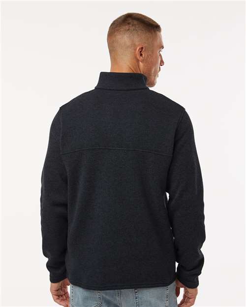 Columbia 209573 Men's Alto Pass Fleece Half-Snap Pullover - Black - model back