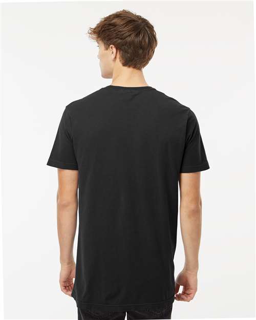 M&O 6500M Unisex Vintage Garment-Dyed T-Shirt - Black - model back