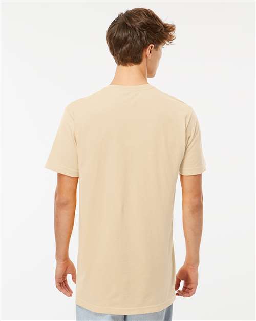 M&O 6500M Unisex Vintage Garment-Dyed T-Shirt - Ivory - model back