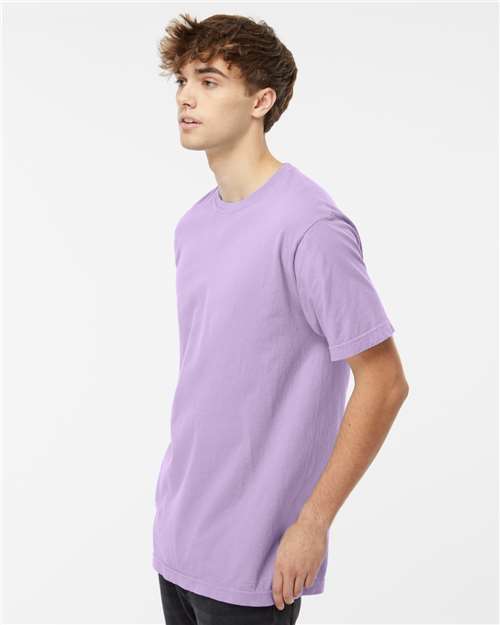 M&O 6500M Unisex Vintage Garment-Dyed T-Shirt - Orchid - model side