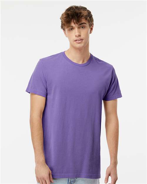 M&O 6500M Unisex Vintage Garment-Dyed T-Shirt - Violet - model front