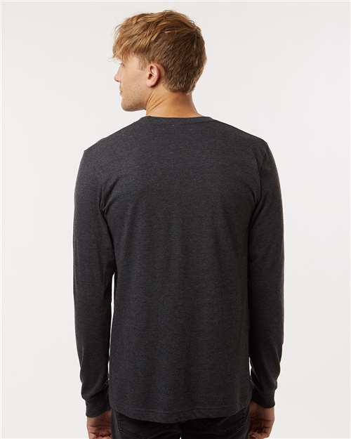 Tultex 202LS Unisex Fine Jersey Long Sleeve T-Shirt - Heather Graphite - model back