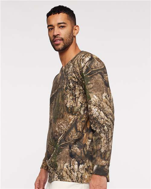 Code Five 3981 Unisex Realtree Camo Long Sleeve Tee - RealTree APX - model side